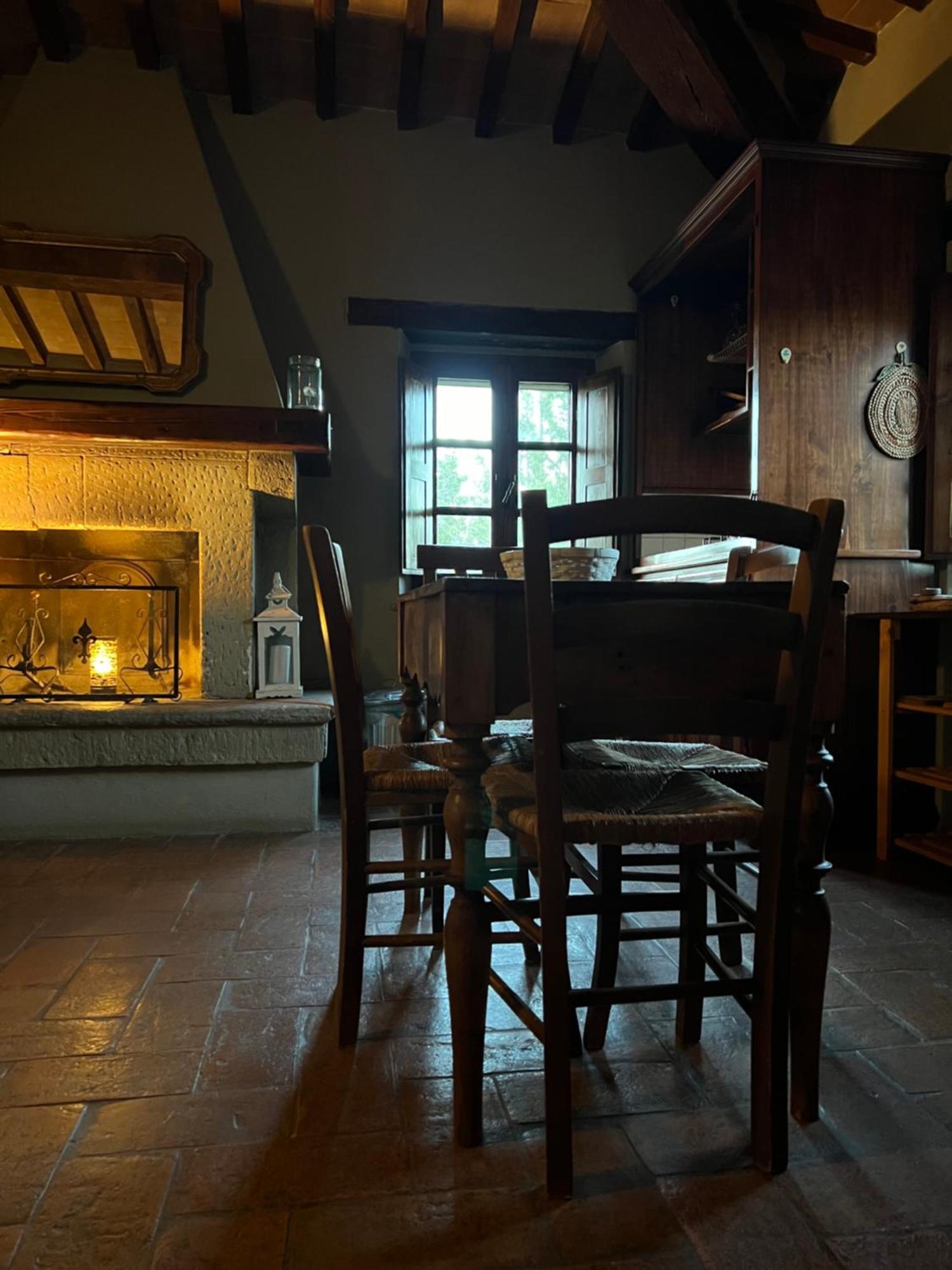 Il Felcino Villa Fabro Luaran gambar