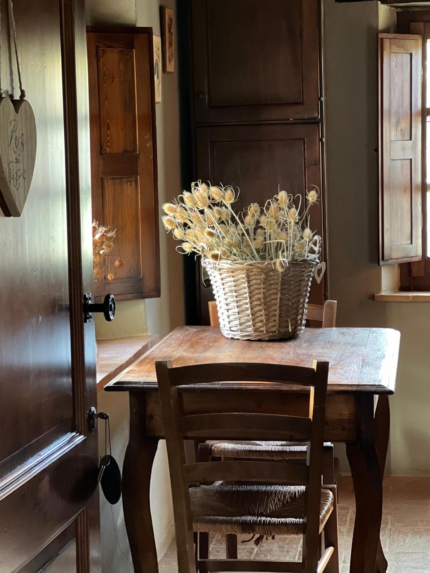 Il Felcino Villa Fabro Luaran gambar