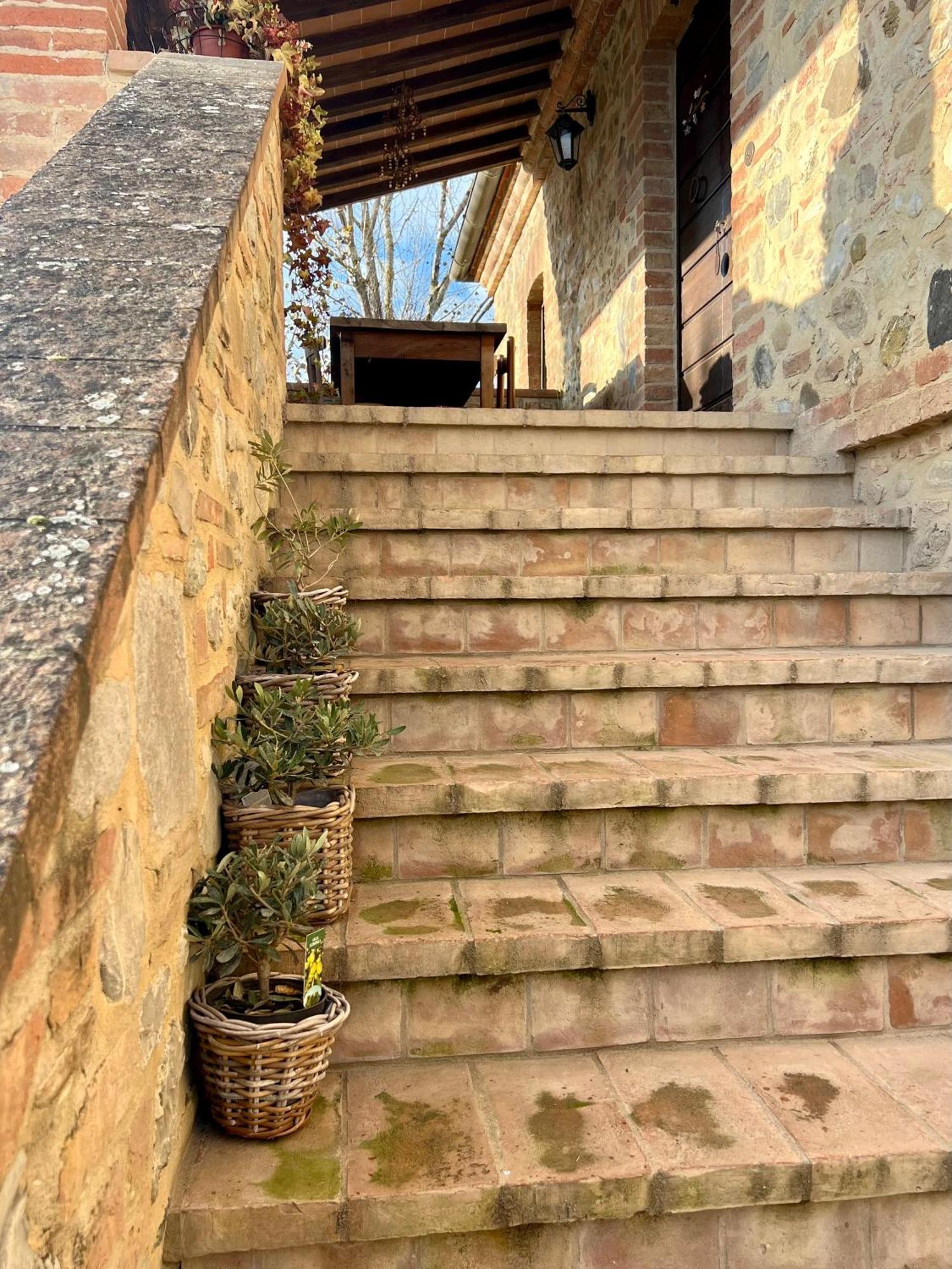 Il Felcino Villa Fabro Luaran gambar